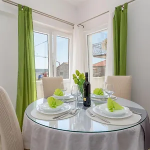 Roko Apartman