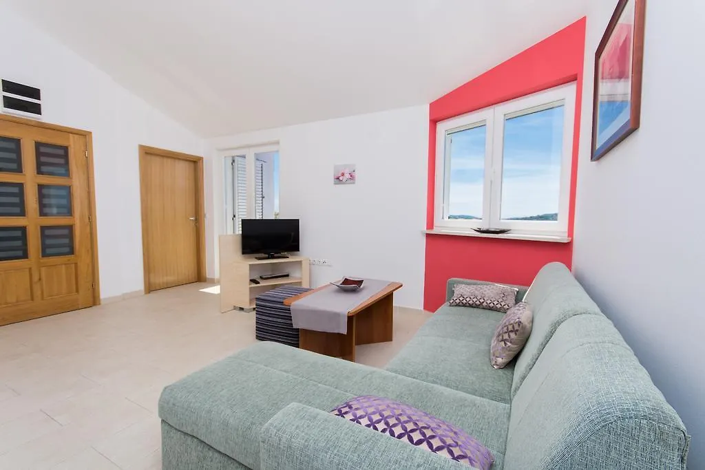 Apartment Ljuba Trogir Croatia