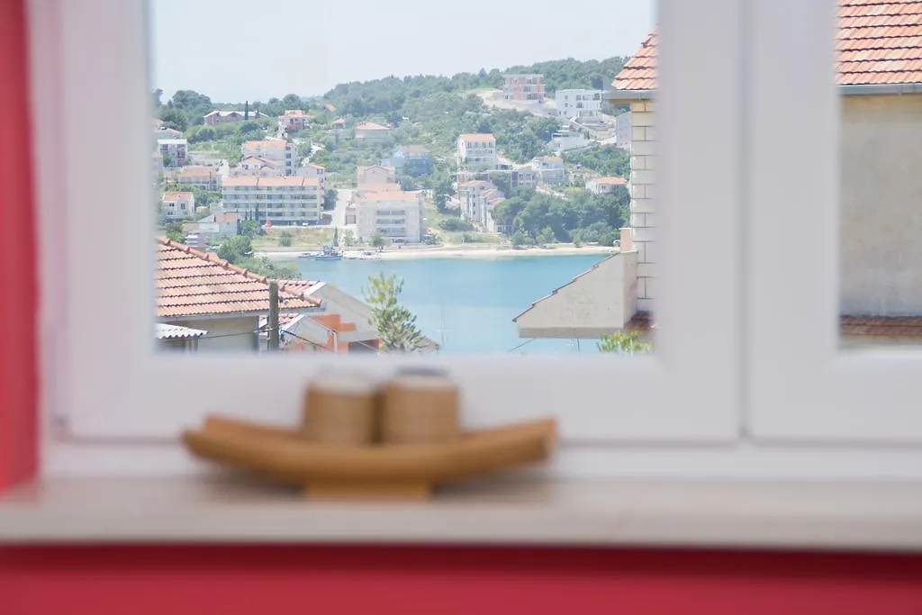 Apartment Ljuba Trogir